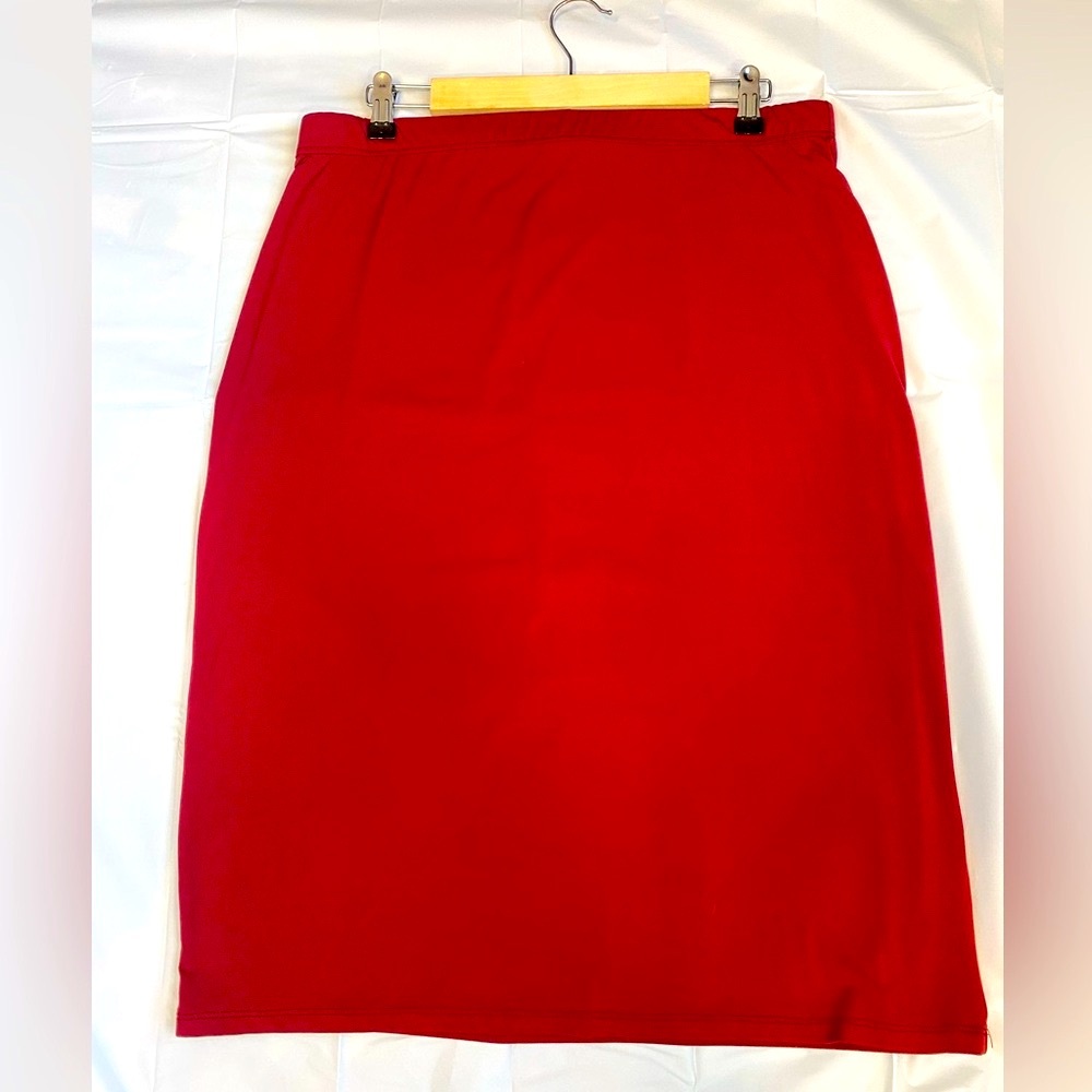 Simply Styled Red Stretch Pencil Skirt XL | Classic Knee-Length Work Skirt - Picture 2 of 10